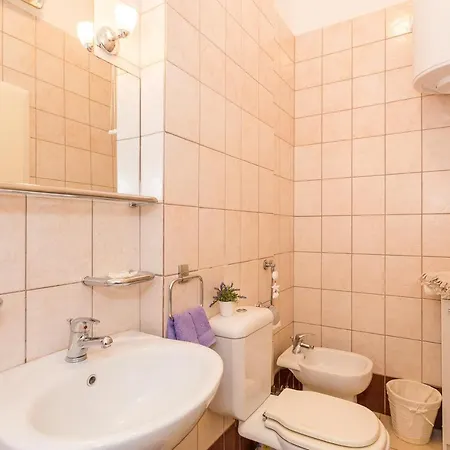 Apartment Rastici 1084b